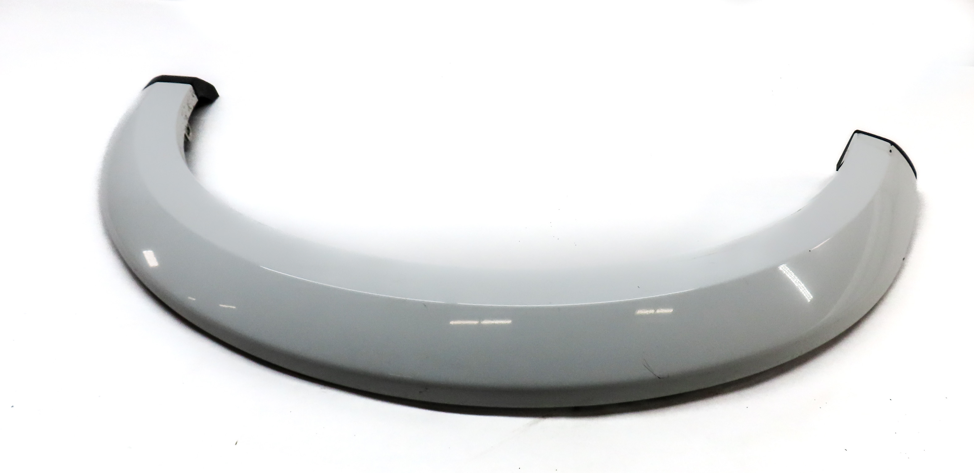 2011 LAND ROVER LR4 L319 FRONT LEFT DRIVER WHEEL WELL ARCH MOULDING TRIM (White) — exact item pictured